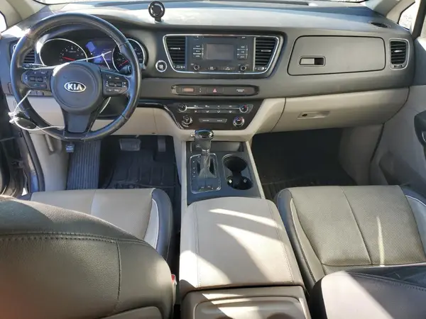 KNDMB5C10G6215477 2016 KIA SEDONA - Image 8
