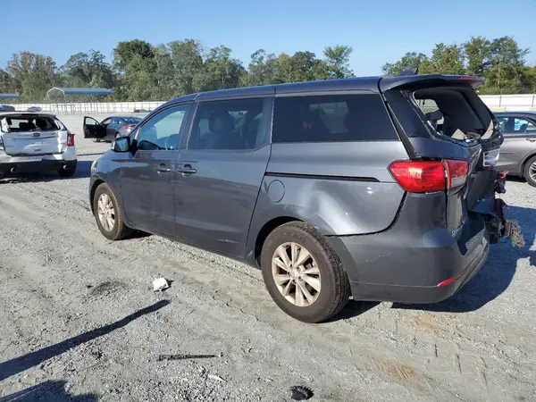 KNDMB5C10H6220986 2017 KIA SEDONA - Image 2