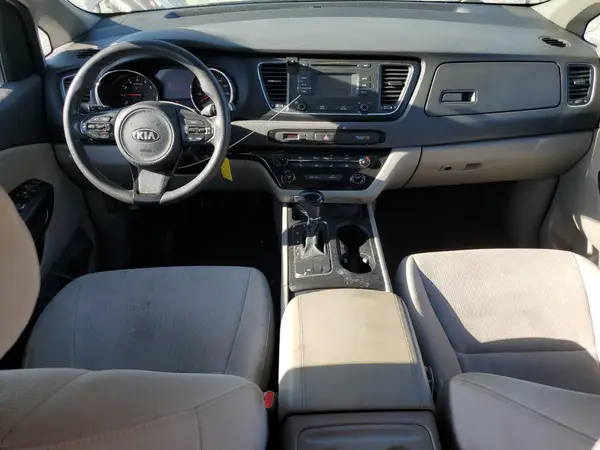 KNDMB5C10H6220986 2017 KIA SEDONA - Image 8
