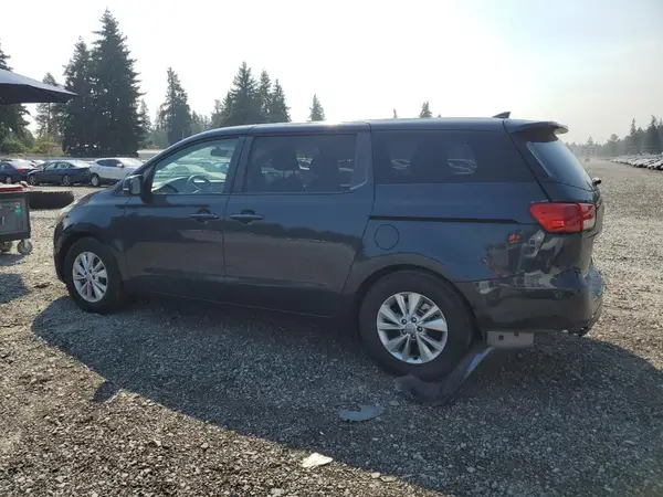 KNDMB5C10H6222169 2017 KIA SEDONA - Image 2