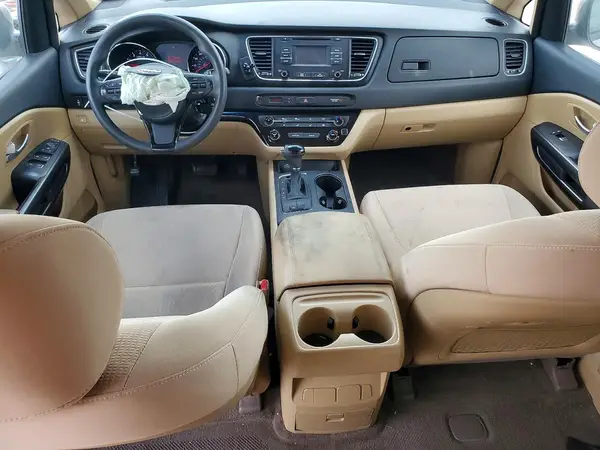 KNDMB5C10H6224696 2017 KIA SEDONA - Image 8