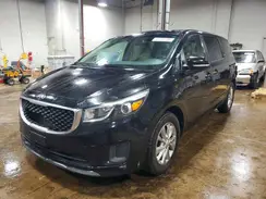 KNDMB5C10H6227596 2017 KIA SEDONA