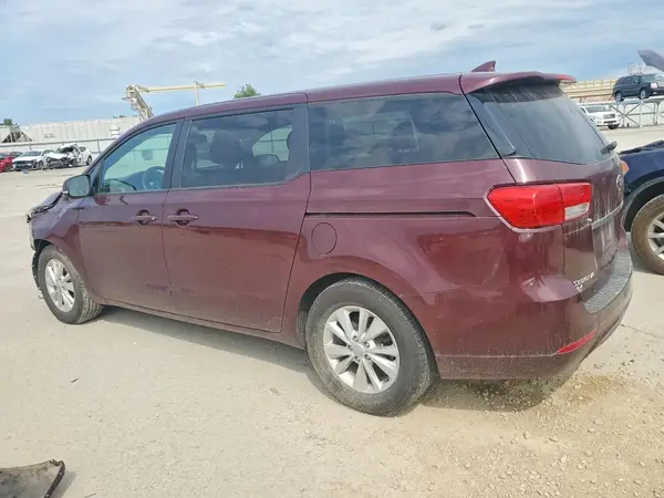 KNDMB5C10H6228618 2017 KIA SEDONA - Image 2