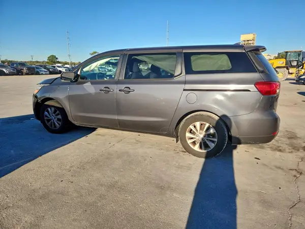 KNDMB5C10H6236055 2017 KIA SEDONA - Image 2