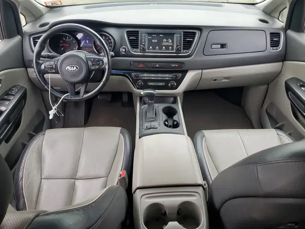 KNDMB5C10H6249579 2017 KIA SEDONA - Image 8
