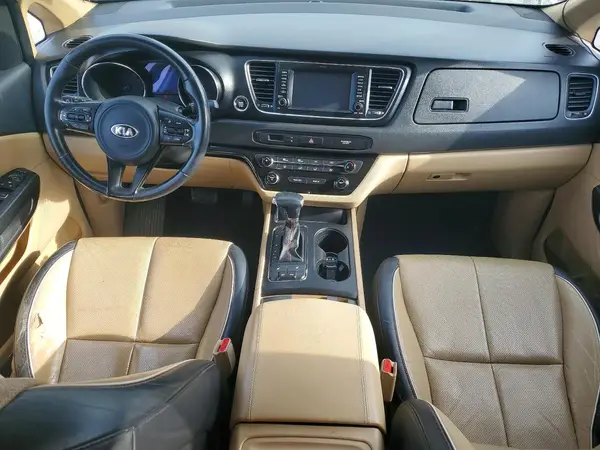 KNDMB5C10H6250151 2017 KIA SEDONA - Image 8