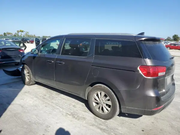 KNDMB5C10H6253390 2017 KIA SEDONA - Image 2