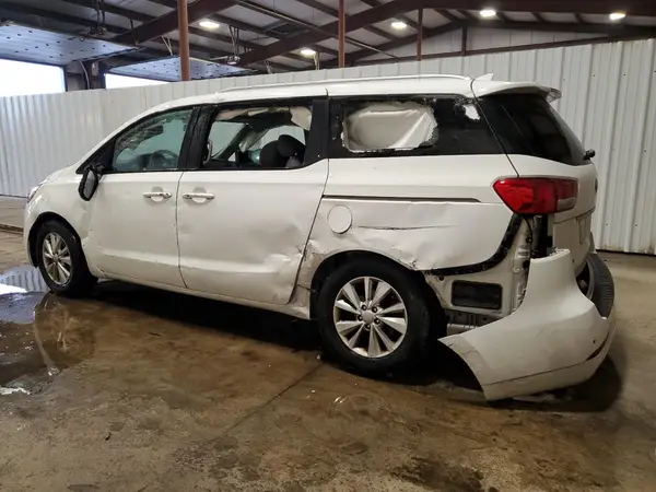 KNDMB5C10H6268102 2017 KIA SEDONA - Image 2