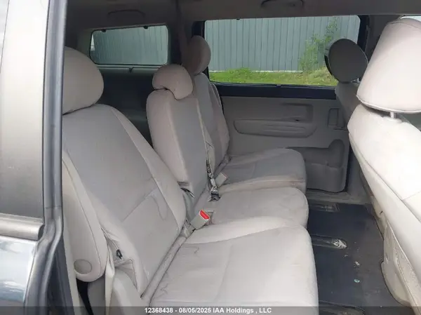 KNDMB5C10H6286342 2017 KIA SEDONA - Image 8
