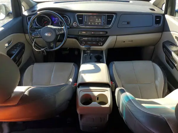 KNDMB5C10H6293596 2017 KIA SEDONA - Image 8