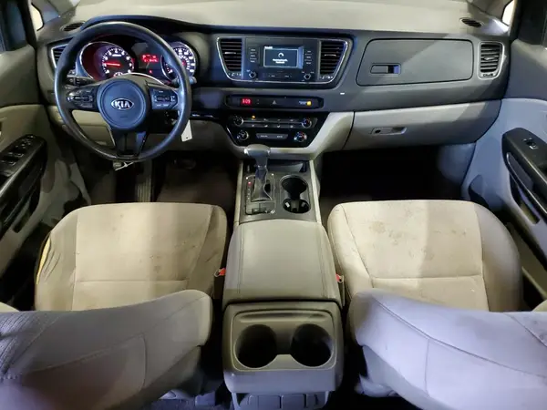 KNDMB5C10H6308503 2017 KIA SEDONA - Image 8