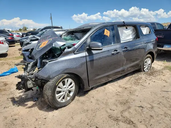 KNDMB5C10H6314852 2017 KIA SEDONA - Image 1