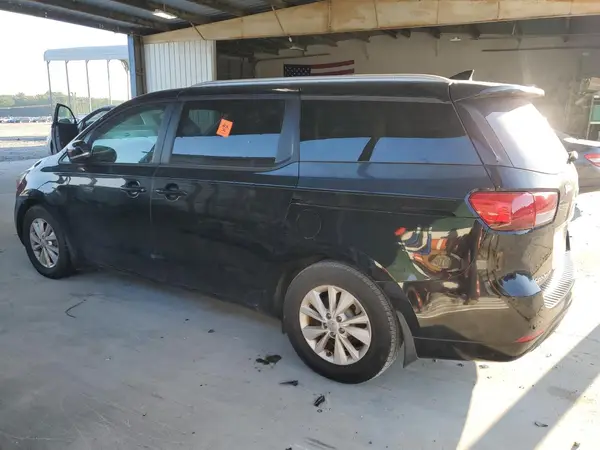 KNDMB5C10H6319954 2017 KIA SEDONA - Image 2