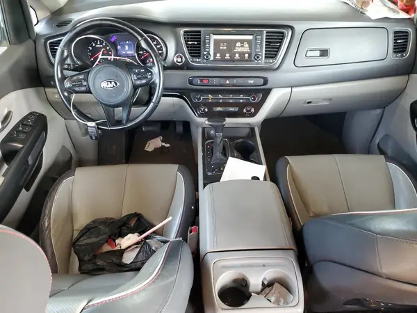 KNDMB5C10H6319954 2017 KIA SEDONA - Image 8