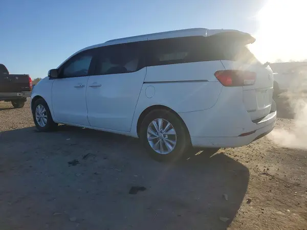KNDMB5C10H6323017 2017 KIA SEDONA - Image 2