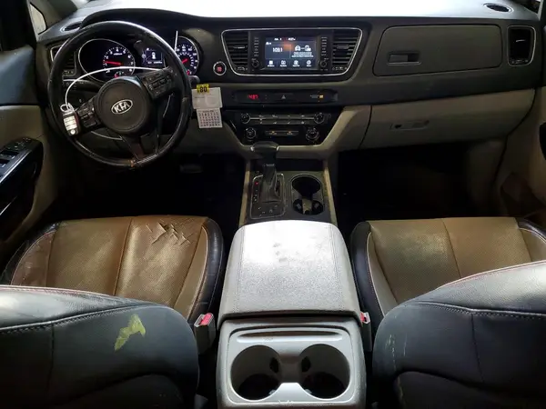 KNDMB5C10H6329089 2017 KIA SEDONA - Image 8