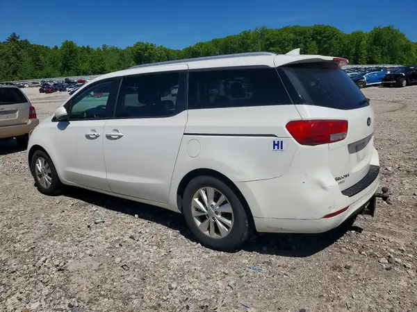 KNDMB5C10H6331070 2017 KIA SEDONA - Image 2