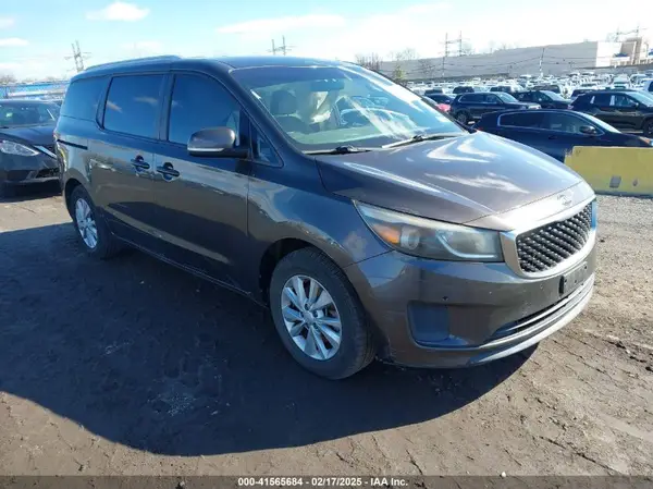 KNDMB5C10H6331991 2017 KIA SEDONA - Image 1