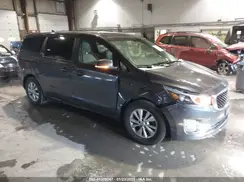 KNDMB5C10J6381313 2018 KIA SEDONA