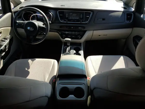 KNDMB5C10J6397799 2018 KIA SEDONA - Image 8