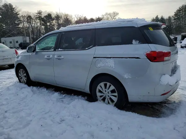 KNDMB5C10J6409711 2018 KIA SEDONA - Image 2