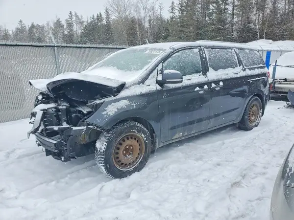 KNDMB5C10J6417744 2018 KIA SEDONA - Image 1