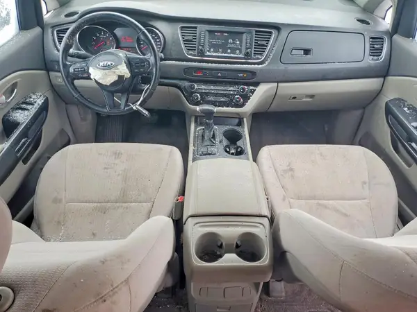 KNDMB5C10J6417744 2018 KIA SEDONA - Image 8