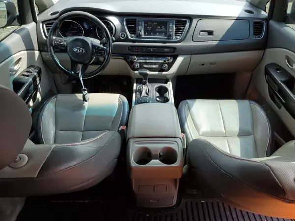 KNDMB5C10J6424533 2018 KIA SEDONA - Image 8