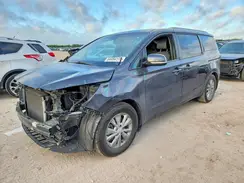 KNDMB5C10J6425388 2018 KIA SEDONA