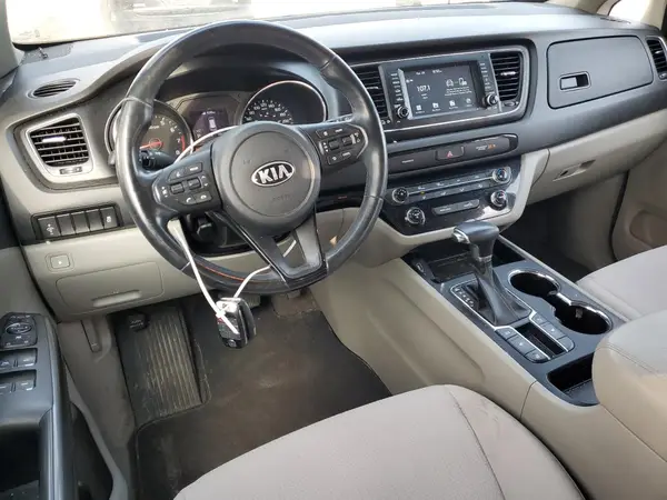 KNDMB5C10K6459218 2019 KIA SEDONA - Image 8