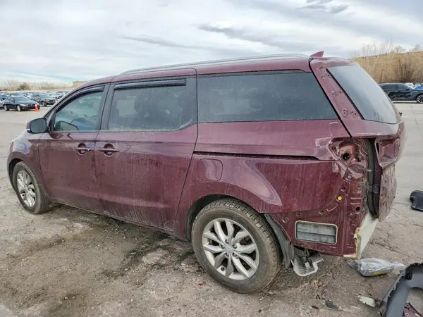 KNDMB5C10K6532765 2019 KIA SEDONA - Image 2