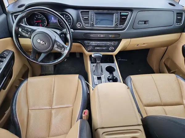 KNDMB5C10K6532765 2019 KIA SEDONA - Image 8
