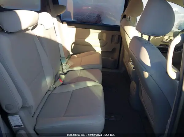 KNDMB5C10K6534676 2019 KIA SEDONA - Image 8