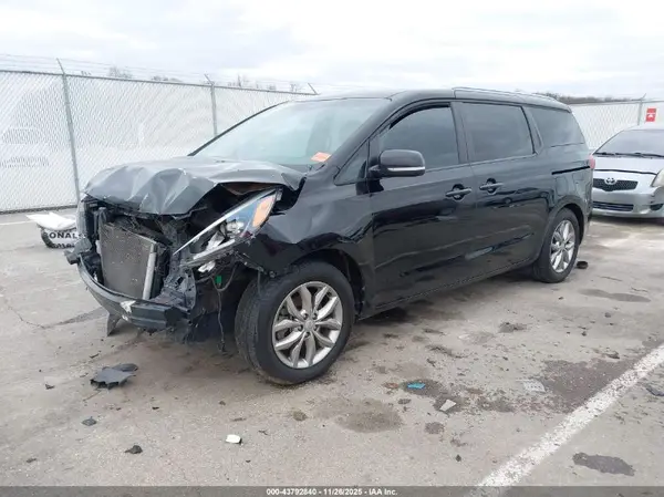 KNDMB5C10L6609328 2020 KIA SEDONA - Image 2