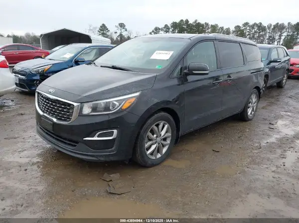 KNDMB5C10L6626100 2020 KIA SEDONA - Image 2