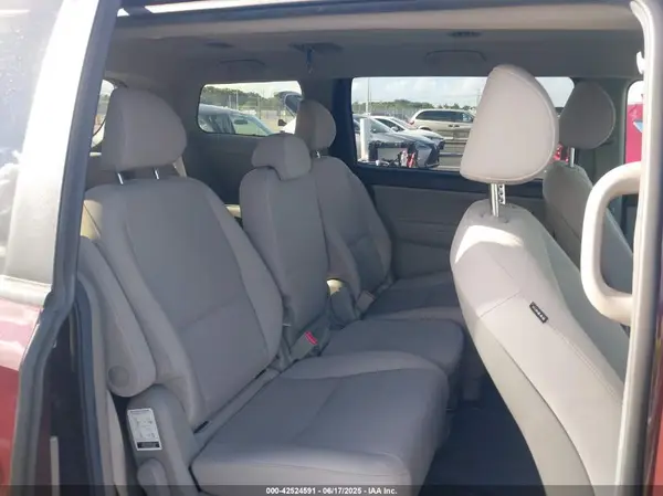 KNDMB5C10L6646394 2020 KIA SEDONA - Image 8