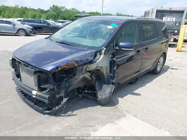KNDMB5C10L6658271 2020 KIA SEDONA - Image 2