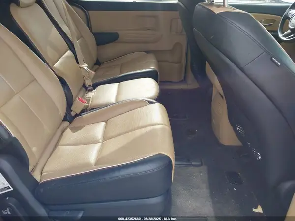 KNDMB5C10M6665139 2021 KIA SEDONA - Image 8