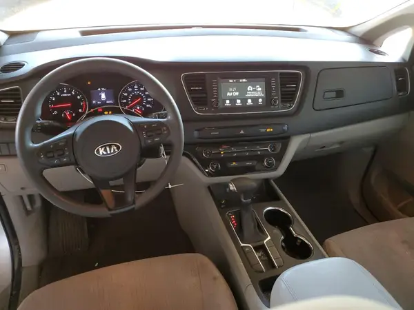 KNDMB5C10M6672995 2021 KIA SEDONA - Image 8