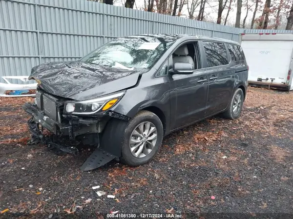 KNDMB5C10M6673807 2021 KIA SEDONA - Image 2