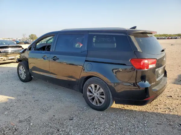 KNDMB5C11G6082681 2016 KIA SEDONA - Image 2
