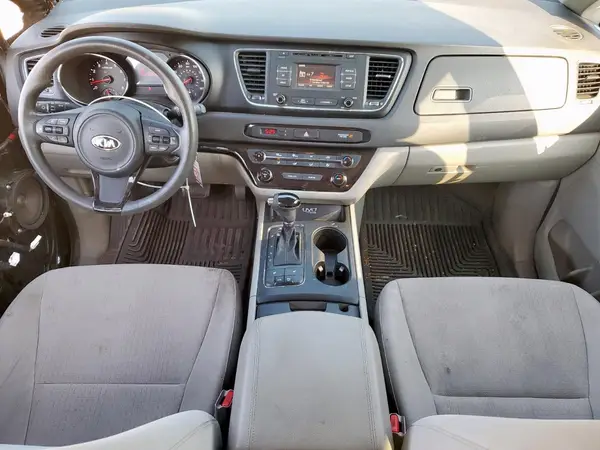KNDMB5C11G6082681 2016 KIA SEDONA - Image 8
