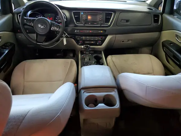 KNDMB5C11G6089260 2016 KIA SEDONA - Image 8