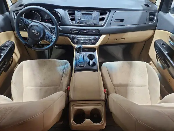 KNDMB5C11G6101553 2016 KIA SEDONA - Image 8