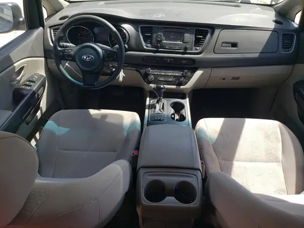 KNDMB5C11G6107420 2016 KIA SEDONA - Image 8