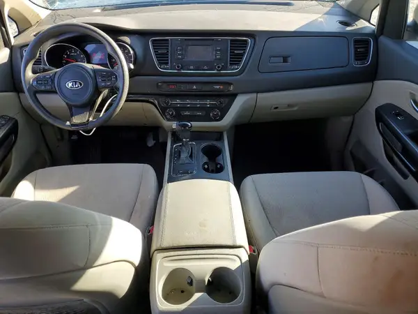 KNDMB5C11G6113931 2016 KIA SEDONA - Image 8