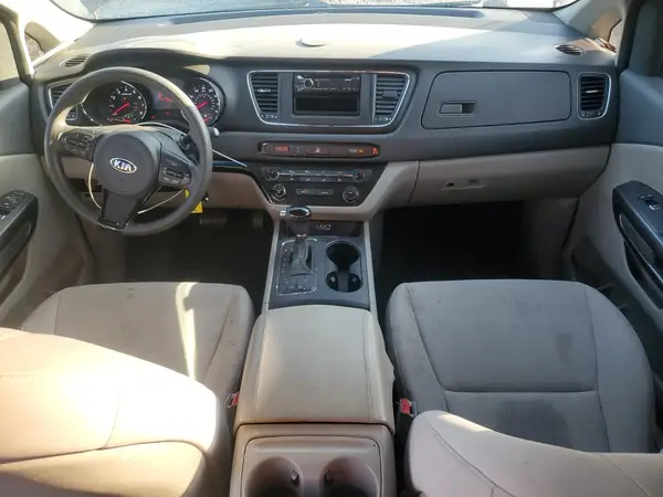 KNDMB5C11G6120104 2016 KIA SEDONA - Image 8