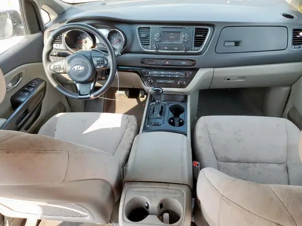 KNDMB5C11G6124931 2016 KIA SEDONA - Image 8