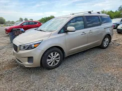 KNDMB5C11G6125240 2016 KIA SEDONA