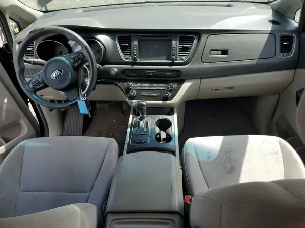 KNDMB5C11G6126307 2016 KIA SEDONA - Image 8